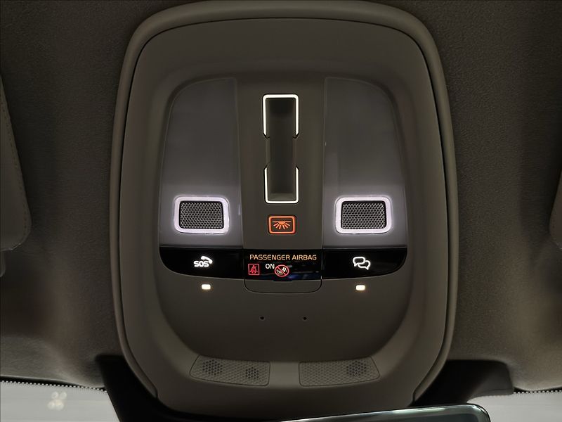 Volvo XC90 (2026) 2,0 T8  Ultra Dark - fotka 27 z 41