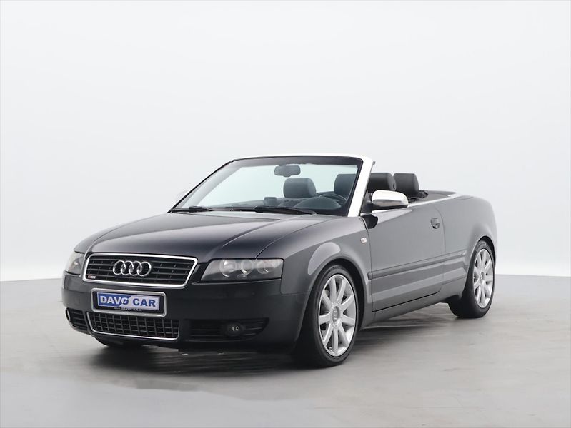 Audi A4 2,5 TDI  120kW MAN Cabriolet - fotka 11 z 31