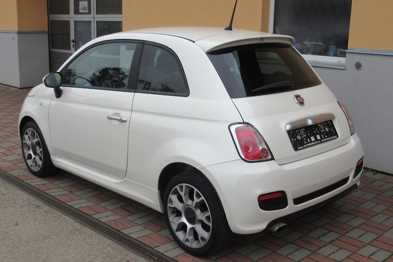 Fiat 500 1.2i AUT. KLIMA SADA KOL - fotka 2 z 24