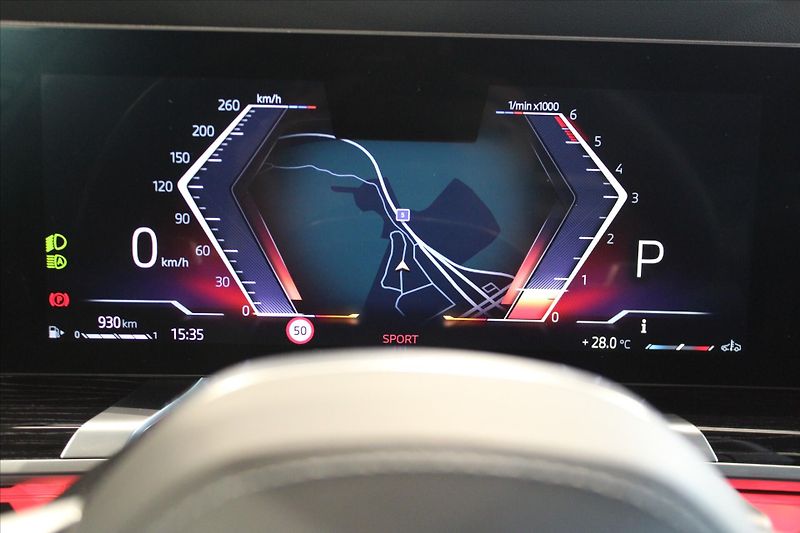 BMW Řada 7 740d xDrive M Sport Pro ExLoun - fotka 19 z 34