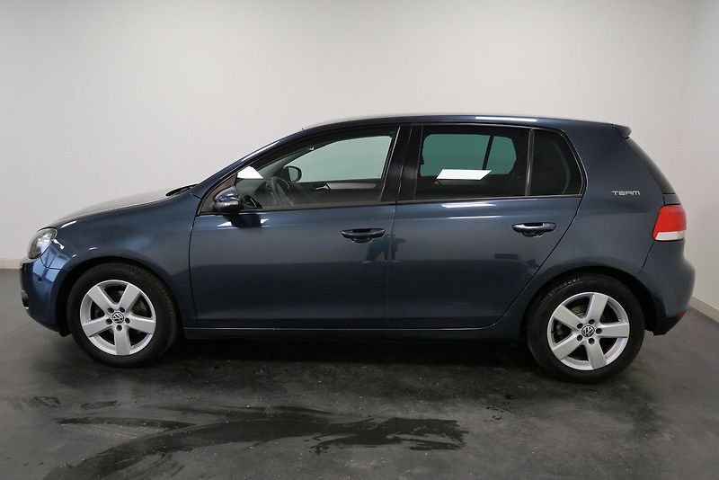 Volkswagen Golf - fotka 3 z 24