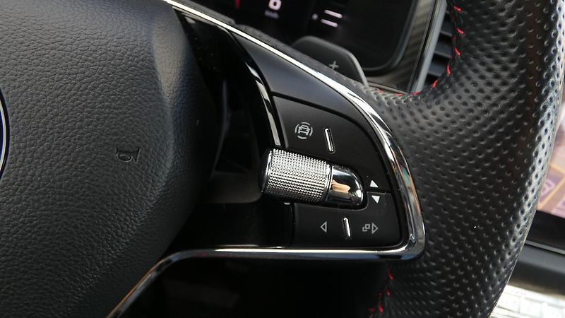 Škoda Kodiaq 2.0 TSI 180 kW RS Challenge 4x - fotka 13 z 25