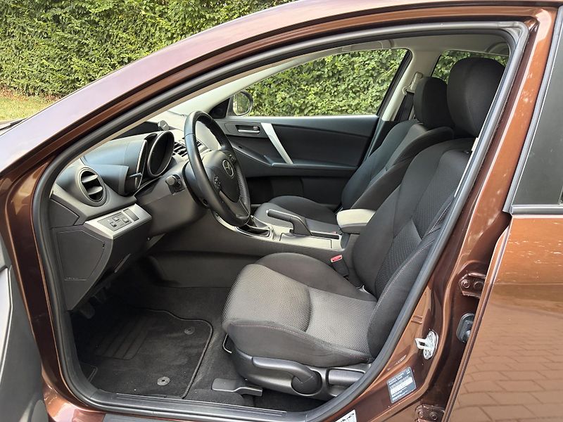 Mazda 3 1.6 Kenko - fotka 18 z 30