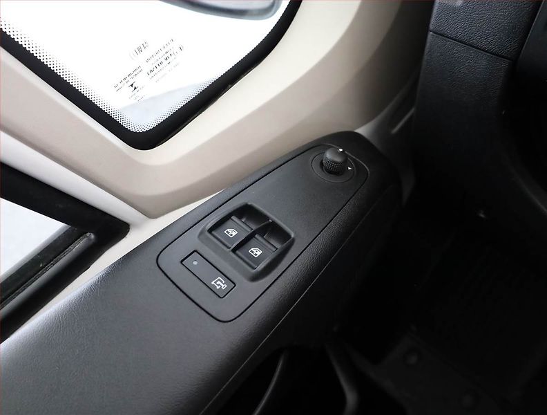 Peugeot Boxer (2021) 2.2 BlueHDi, L3H2, 13m3, 1.0t - fotka 14 z 16