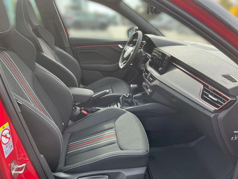 Škoda Kamiq (2025) Monte Carlo 1.5 TSI 110 kW DSG - fotka 25 z 37