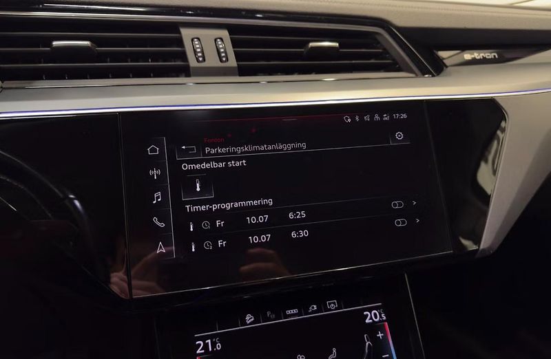 Audi Q8 e-tron 55 Sportback Q SoH 93% Kam LED - fotka 17 z 25