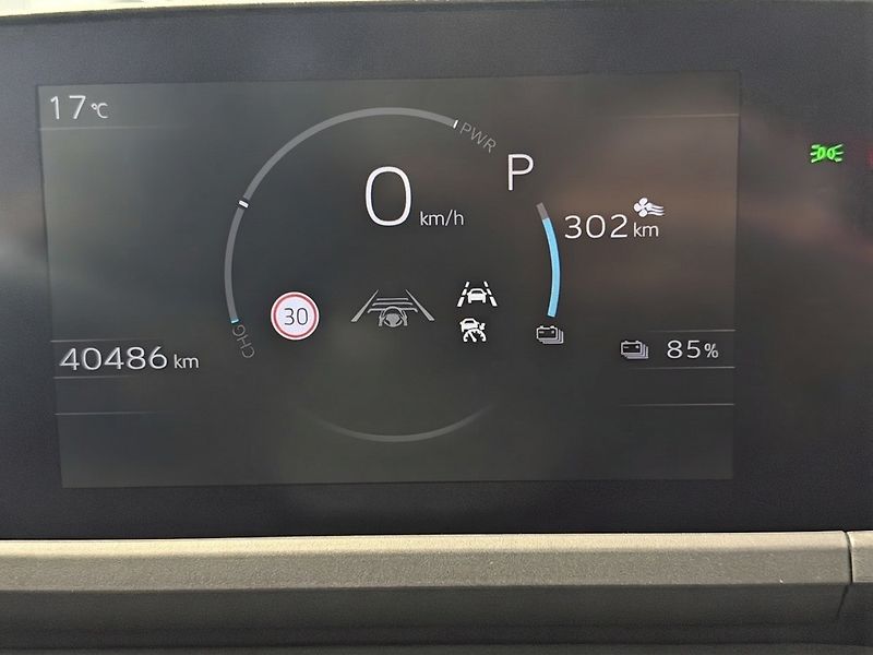 Subaru Solterra (2023) Executive AWD 72kWh | Záruka - fotka 12 z 14