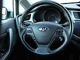 Kia Ceed (2017) 1.6CRDi, ČR, AC, tempo, park - náhled 11