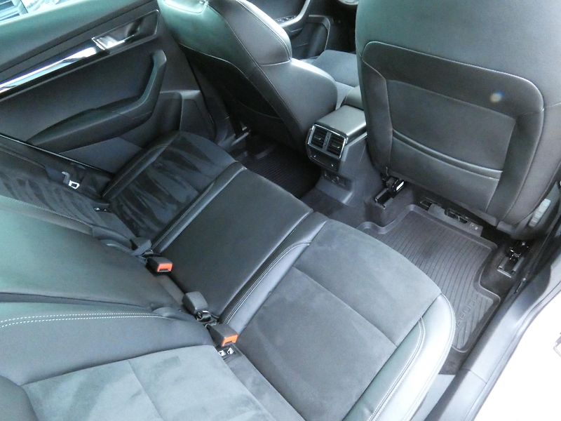 Škoda Karoq 4x4 StylePlus 2.0 TDI /110kW 6 - fotka 27 z 29