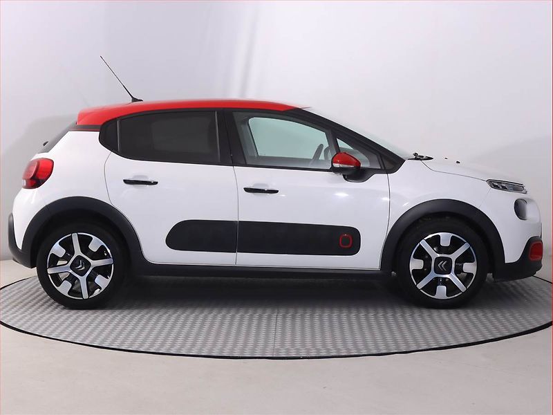 Citroën C3 (2017) 1.2 VTi, Serv.kniha, Navi - fotka 6 z 20