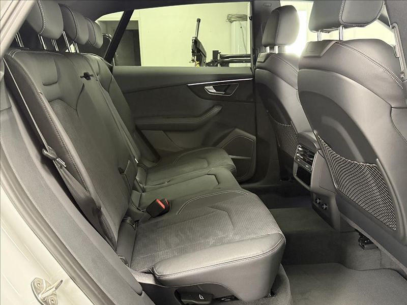 Audi Q8 3,0 50 TDI tiptronic quattro S - fotka 14 z 42