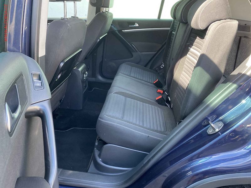 Volkswagen Tiguan (2014) 2.0 TDi 4x4, DSG, bixen - fotka 9 z 15