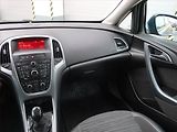 Hyundai i40 (2015) 1.7 CRDi, Navi, Xenony - náhled 8