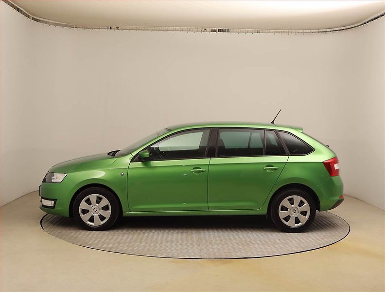 Škoda Rapid (2014) Spaceback 1.6 TDI - fotka 3 z 17
