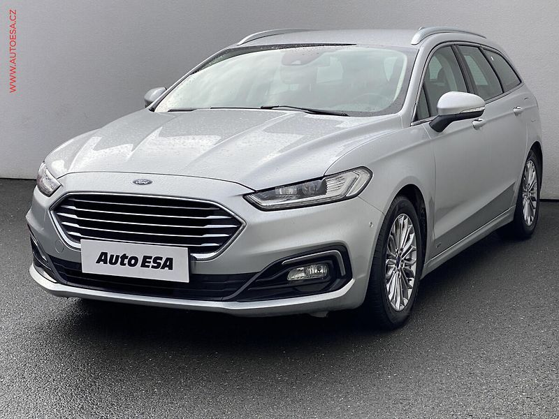 Ford Mondeo (2021) 2.0 TDCi AWD, ČR, Titanium - fotka 3 z 18
