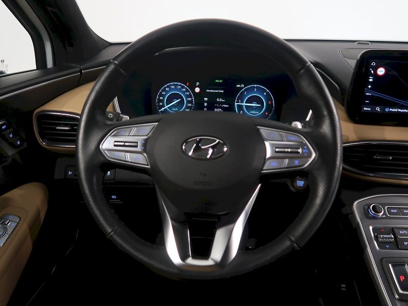 Hyundai Santa Fe (2021) LUXURY 2.2CRDi 4x4 DCT - fotka 17 z 39