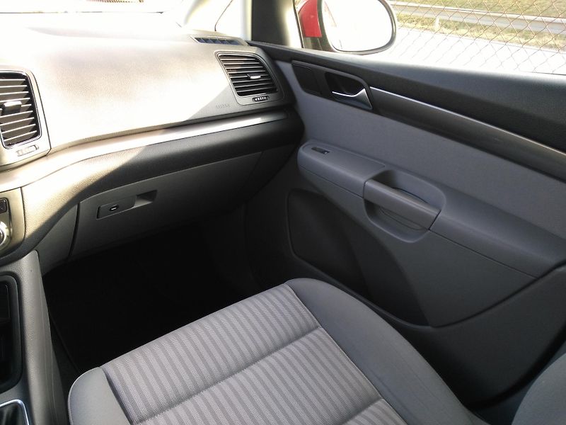 Seat Alhambra 1,4 TSI  /110 kW/ Reference - fotka 11 z 33