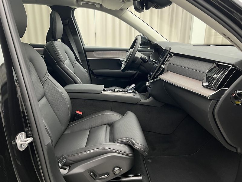 Volvo XC90 (2026) T8 AWD PLUS BRIGHT - fotka 31 z 45