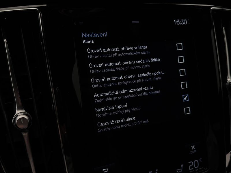 Volvo V60 T4 R-DESIGN AUT - fotka 40 z 47