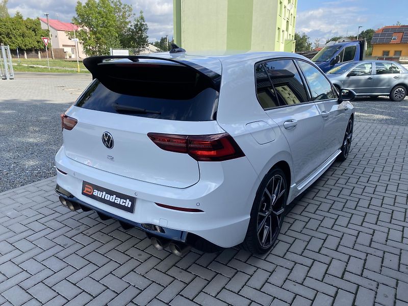 Volkswagen Golf 2.0 TSI 235kW-R-PERFORMANCE - fotka 5 z 41