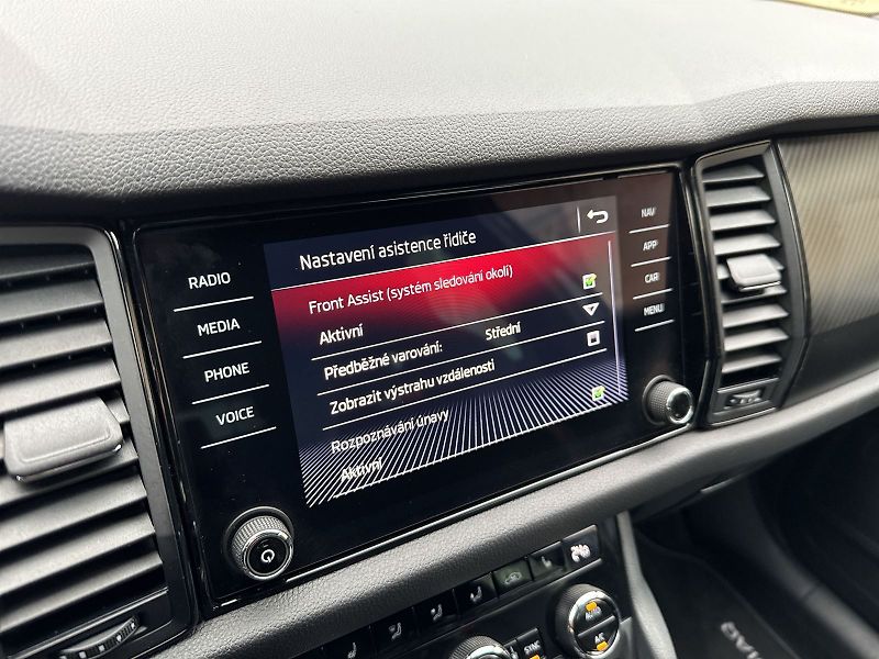 Škoda Kodiaq (2020) 2.0 TDI 4x4 DSG RS - fotka 22 z 35