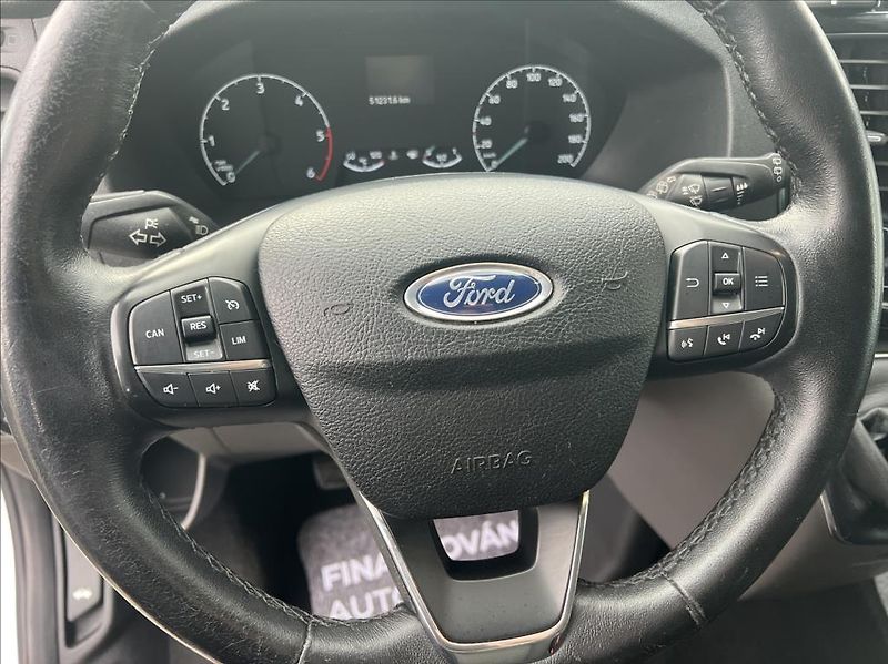 Ford Tourneo Custom 2,0 TDCI 9.Míst,Navi,DPH - fotka 12 z 19