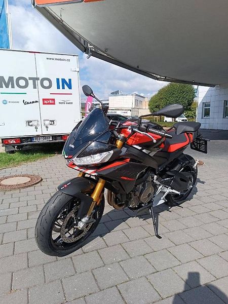 Aprilia Tuono 660 (2025) Factory Dark Beshee - 4 roky z - fotka 3 z 20