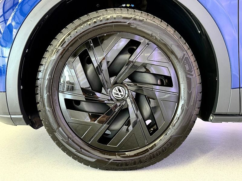 Volkswagen ID.4 PRO PERFORMANCE 150 kW, ACC, T - fotka 8 z 23