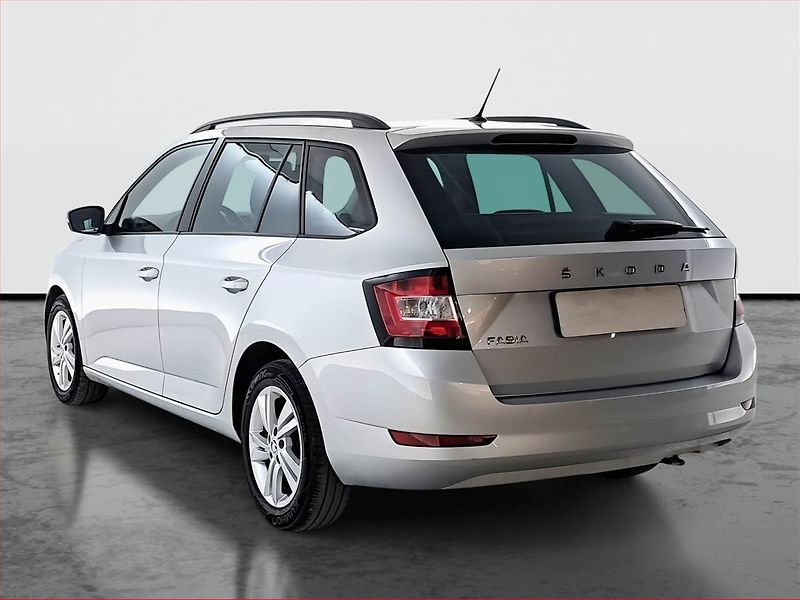 Škoda Fabia (2022) Ambition 1.0 TSI, ČR,1.maj - fotka 4 z 17