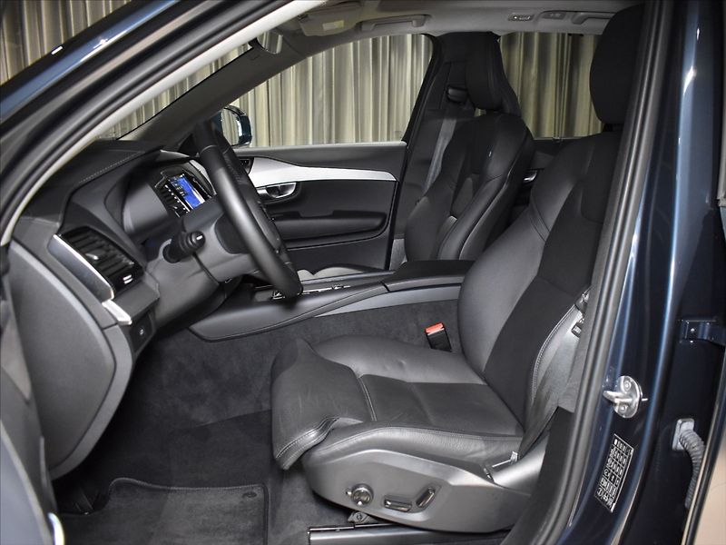 Volvo XC90 2,0 B5 AWD PLUS Pano,BLIS, - fotka 8 z 24