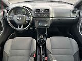 Škoda Fabia (2014) 1.6 TDi, navi, AC - náhled 8