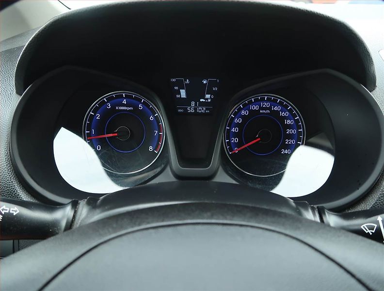 Hyundai ix20 (2018) 1.4 CVVT, Serv.kniha - fotka 11 z 14