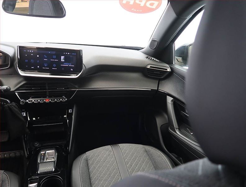 Peugeot 2008 (2025) 1.2 PureTech - fotka 8 z 26
