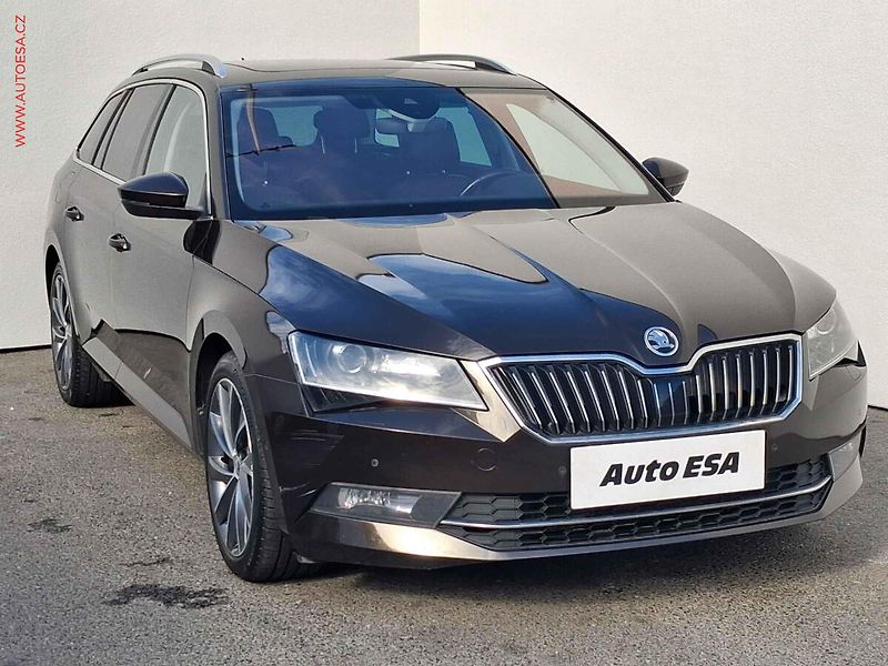 Škoda Superb (2016) 2.0 TDI, 2.maj, Style, AT - fotografie inzerátu