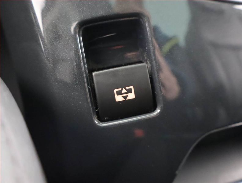 Peugeot 5008 (2012) Allure 1.6 HDi, po STK - fotka 16 z 22