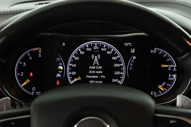 Jeep Grand Cherokee (2019) 3.0 CRD - fotka 8 z 21