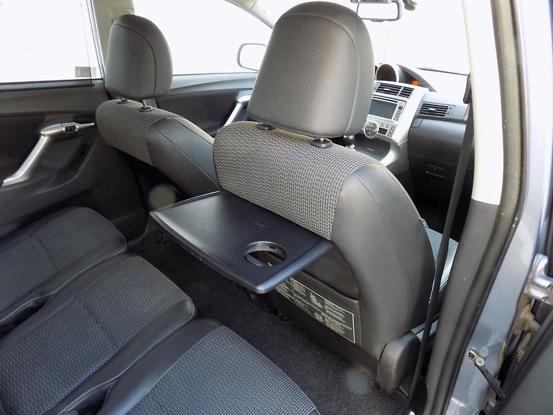 Toyota Verso (2013) 2.0 D-4D/1.Maj.ČR/keyless-go/ - fotka 21 z 47
