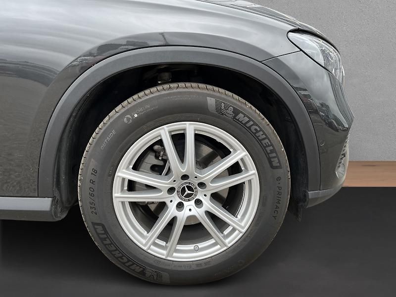 Mercedes-Benz GLC SUV 220d 4MATIC Avantgarde - fotka 9 z 20