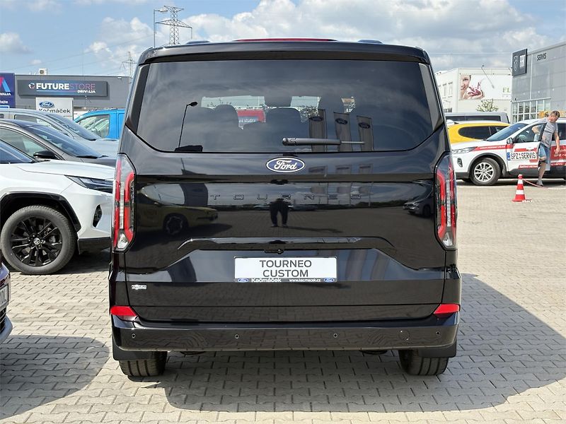 Ford Tourneo Custom (2025) Titanium X L1, Tourneo, 2.5 Du - fotka 4 z 9
