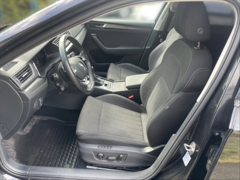 Škoda Superb 2,0 TDI 110 Style DSG - fotka 7 z 11