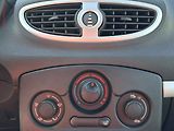Renault Clio (2011) 1.2i - náhled 11
