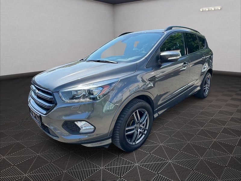 Ford Kuga (2017) 1,5 110kw EcoBoost ST-line - fotka 3 z 23