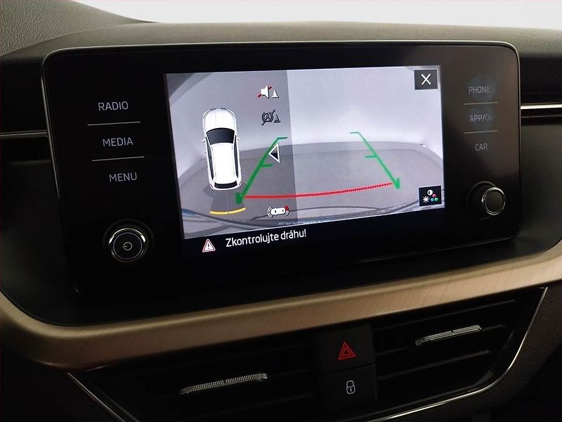 Škoda Kamiq (2021) Style 1.5 TSI - fotka 22 z 23