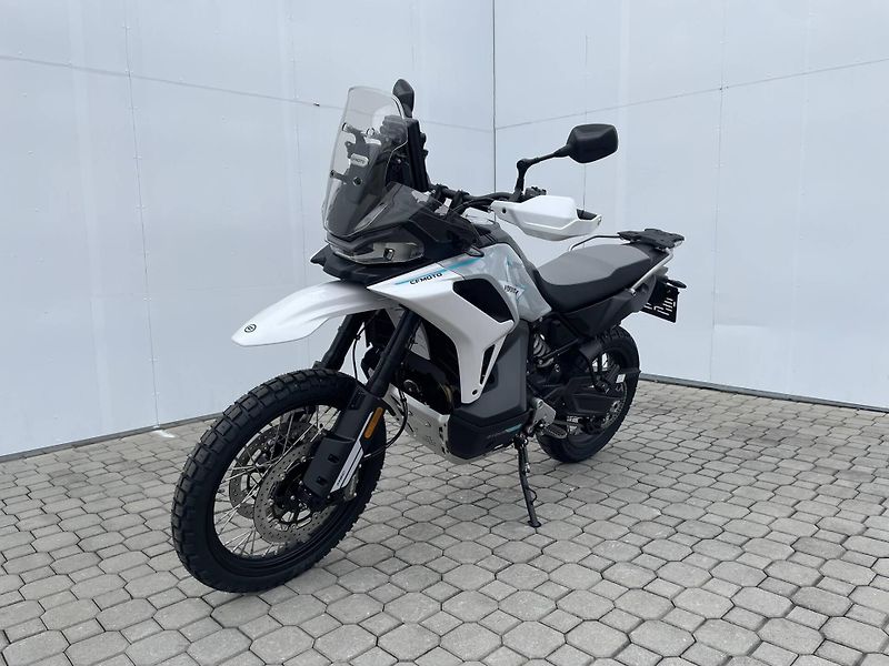 CFMOTO (2026) 1000MT-X Adventure EU5+ - fotka 5 z 12