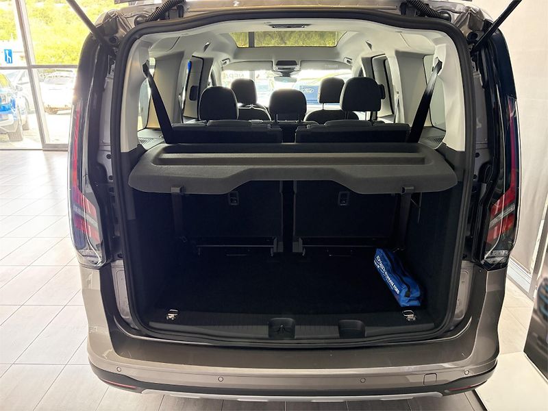 Ford Tourneo Connect (2026) Active, Grand Tourneo, 2.0 Eco - fotka 6 z 9