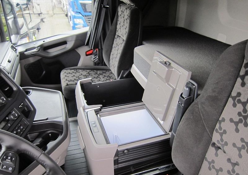 Scania R 460 Hydraulika TOP VYBAVA - fotka 10 z 13
