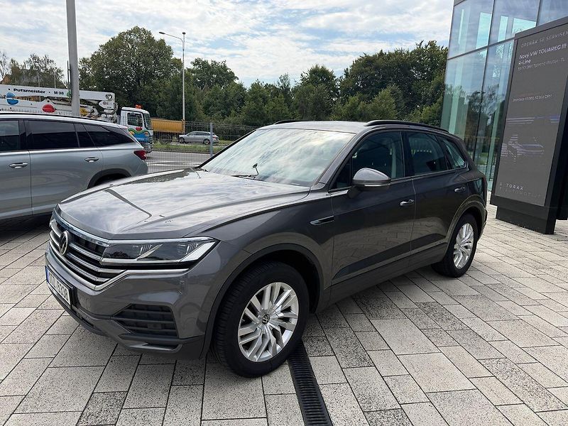 Volkswagen Touareg Basic  3,0TDI 170kW Tažné - fotka 4 z 17