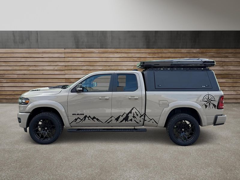Dodge RAM (2022) +TRAVELLER+LOOK26+HEMI+ - fotka 9 z 24