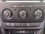 Škoda Yeti (2017) 1.4 TSi, Adventure, TZ, park - náhled 13