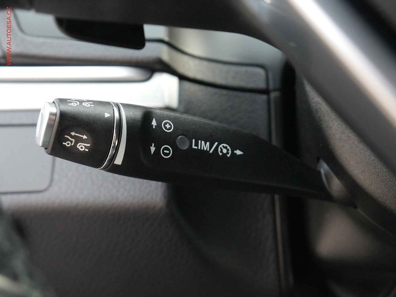 Mercedes-Benz Třídy E (2015) 3.0 CDi, ČR, AT, LED, kůže - fotka 18 z 20